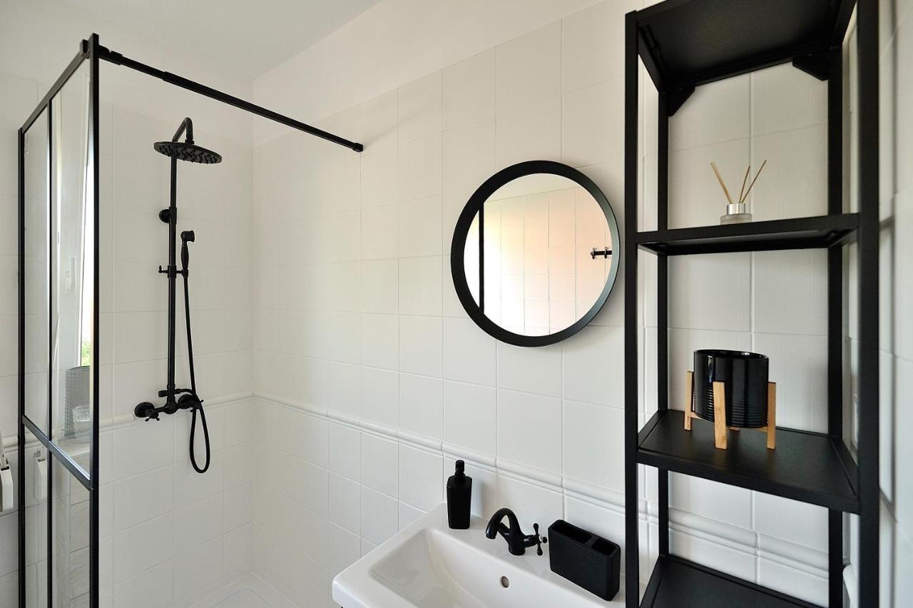 Best Apartman Lelle Balatonlelle Zewnętrze zdjęcie