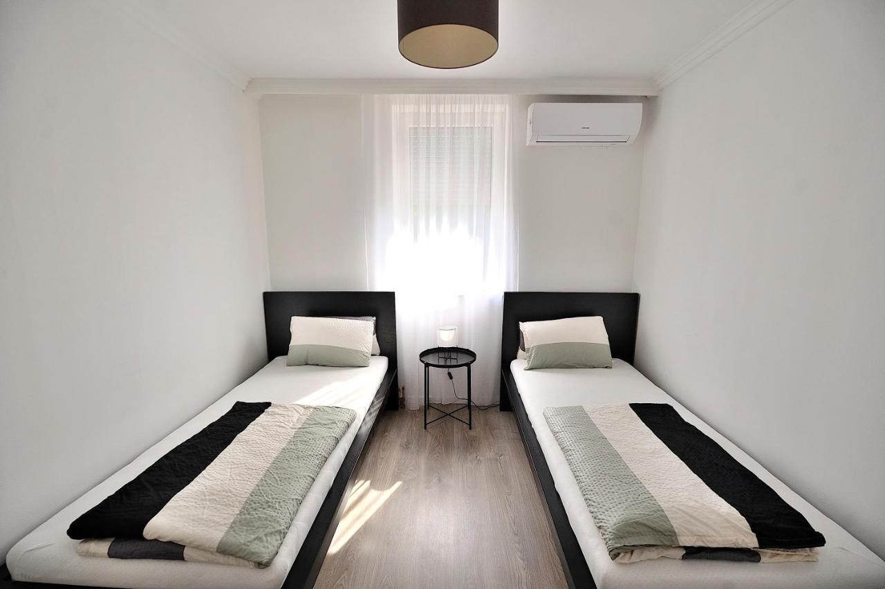 Best Apartman Lelle Balatonlelle Zewnętrze zdjęcie