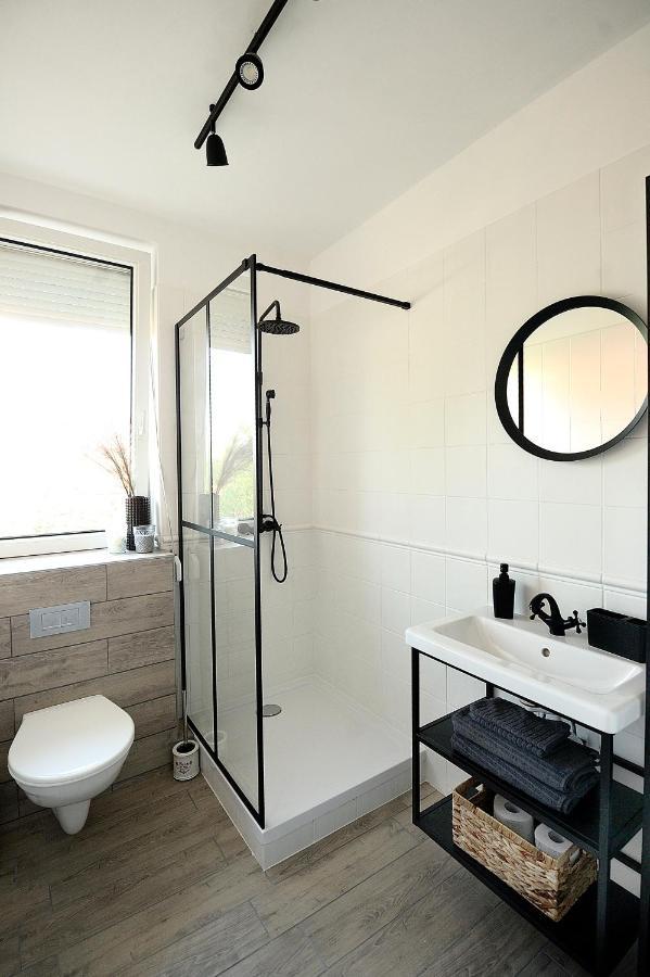 Best Apartman Lelle Balatonlelle Zewnętrze zdjęcie
